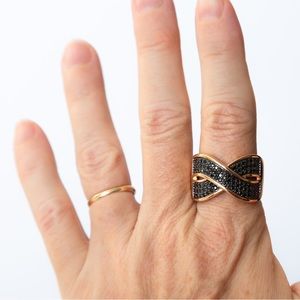 Crossover ring 1.5 cttw black spinel gemstones rose gold tone 10 Bronzo Italia